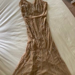 Adrianna Papell Platinum Size 6